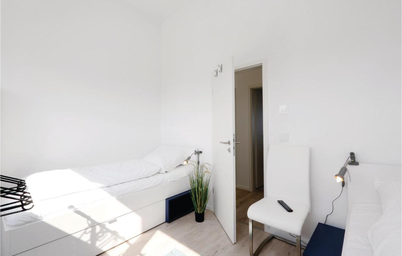 Pet Friendly Apartment In Ostseeresort 奥尔本尼兹 外观 照片